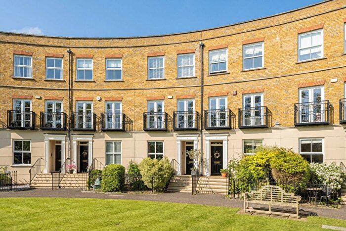 4 Bedroom Terraced House To Rent In Hampton Court Crescent, East Molesey, KT8