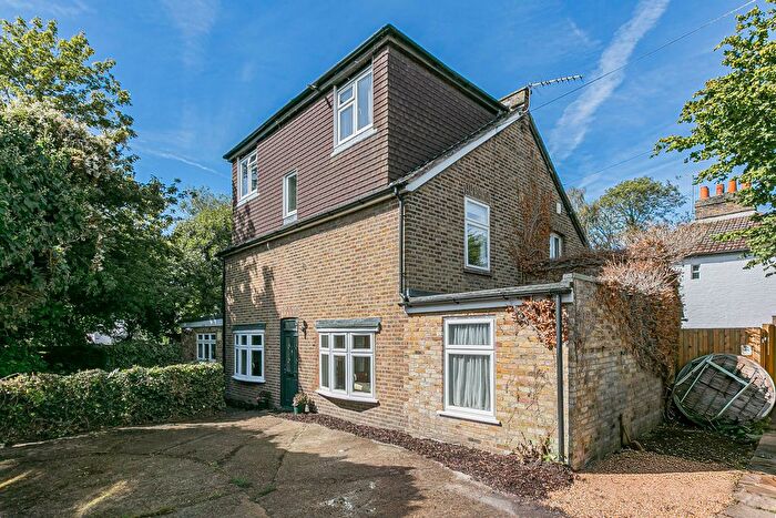 5 Bedroom Semi-detached House For Sale In Harvest Road, Englefield Green, Egham, Surrey, TW20