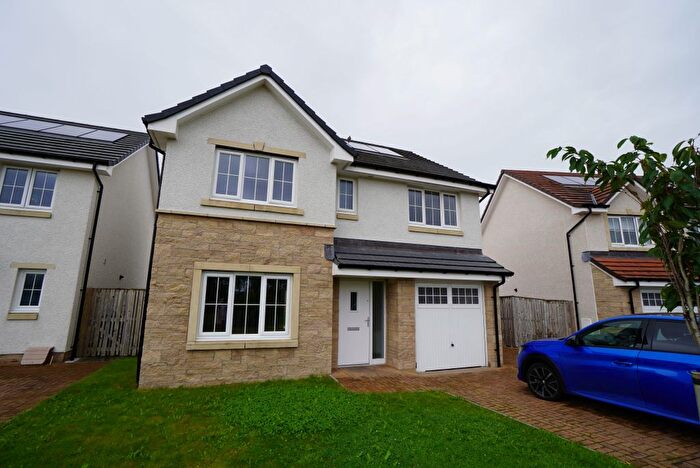 4 Bedroom Detached House To Rent In Red Burn Wynd, Helensburgh, G84