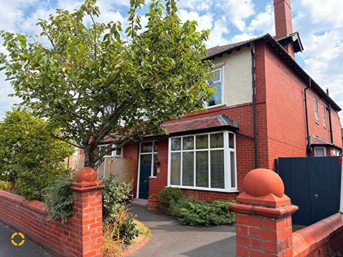 5 Bedroom Semi Detached House For Sale In Worsley Road, Lytham St. Annes, FY8