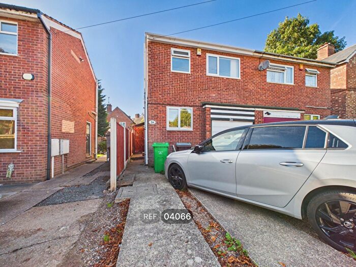 3 Bedroom Semi-Detached House To Rent In Kildare Road, Nottingham, NG3