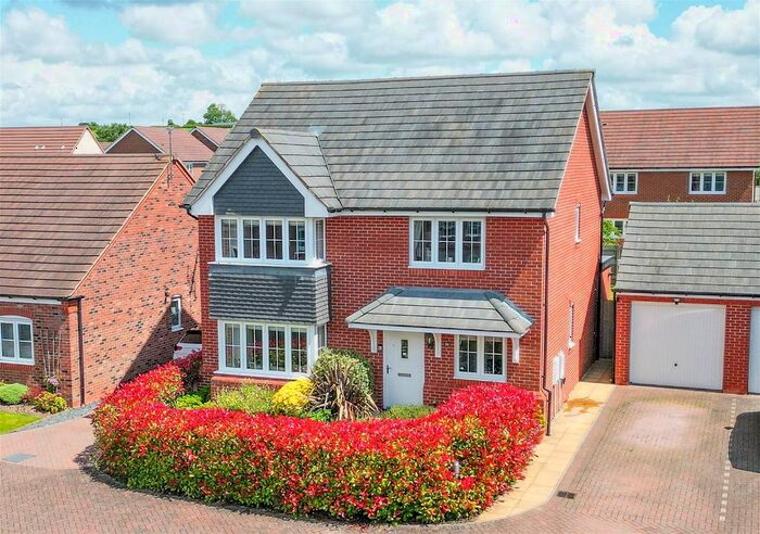 4 Bedroom Detached House For Sale In Ross Crescent, Inkberrow, Worcester, WR7