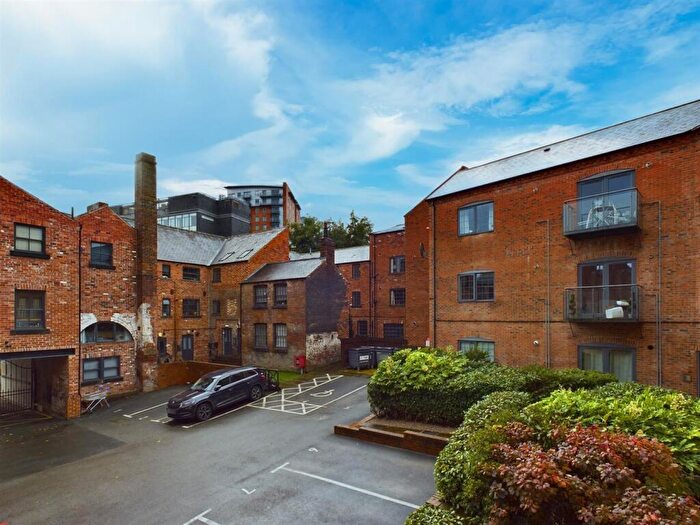 1 Bedroom Flat To Rent In Apt Cutlery Works, Lambert Street, Sheffield, S3