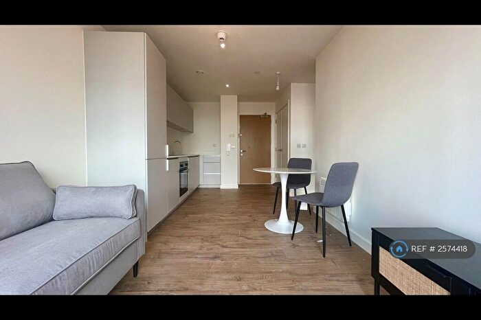 1 Bedroom Flat To Rent In Essex Street, Birmingham, B5