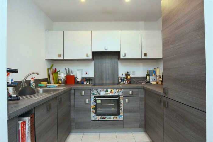 1 Bedroom Flat To Rent In Nelsons Walk, London, E3