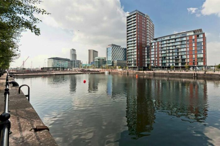 2 Bedroom Flat To Rent In City Lofts, The Quays, Salford, M50