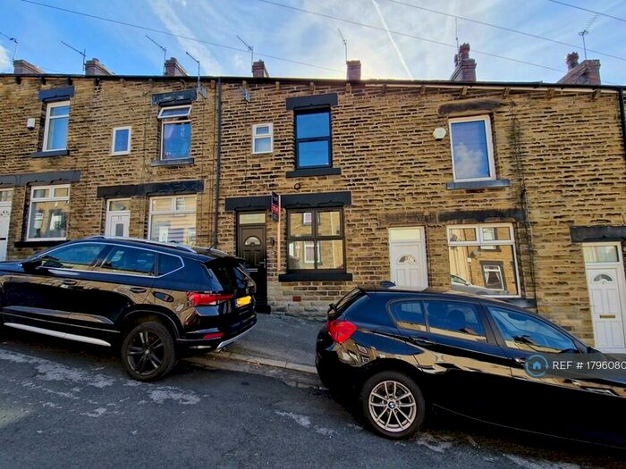 2 Bedroom Terraced House To Rent In Windermere Road, Barnsley, S71