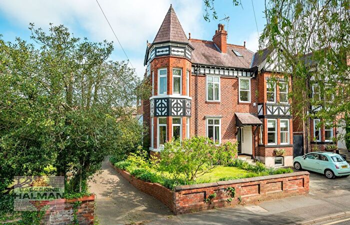 4 Bedroom Semi-detached House For Sale In The Oaks, Chapel Lane, Wilmslow, SK9
