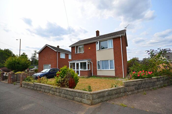 3 Bedroom Detached House To Rent In Mill Road, Bournemouth, BH8