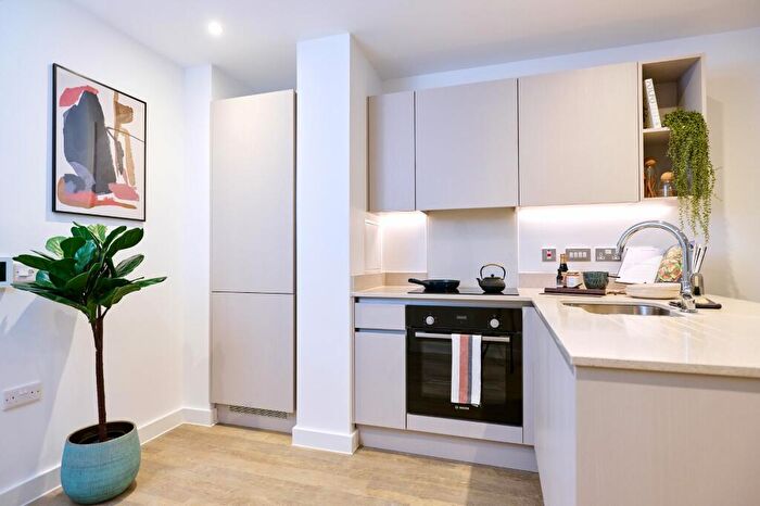 1 Bedroom Apartment To Rent In The Silver Yard, Birmingham Birmingham, B4