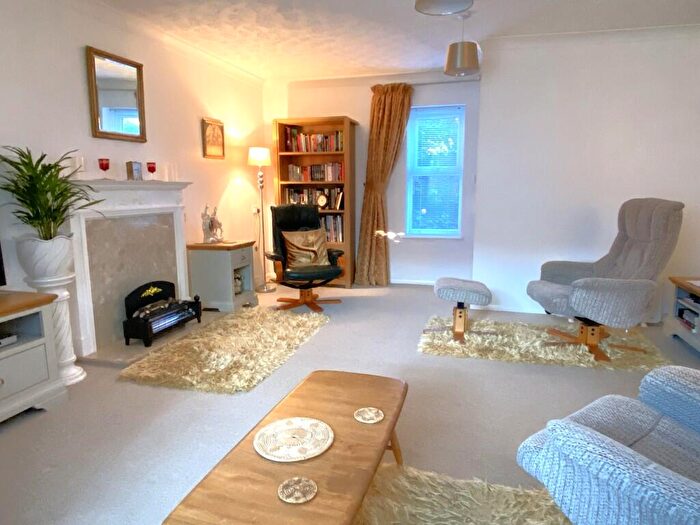2 Bedroom Detached House For Sale In Cromer, NR27