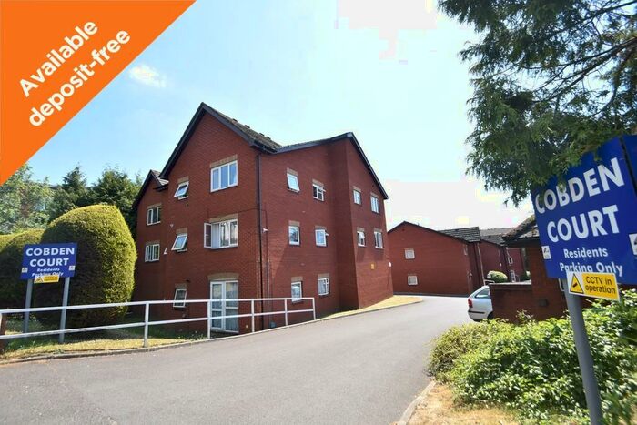 2 Bedroom Ground Flat To Rent In No Deposit Option Available* Cobden Avenue, Bitterne Park, SO18