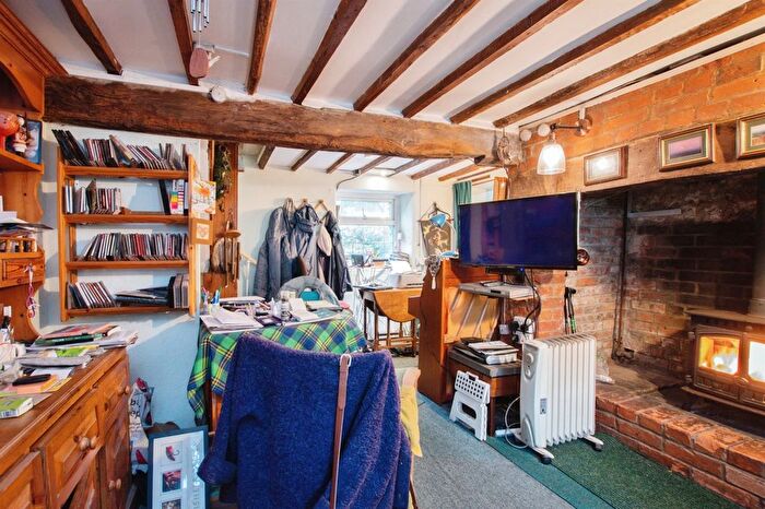 2 Bedroom End Of Terrace House For Sale In South Holme, Stourpaine, Blandford Forum, DT11