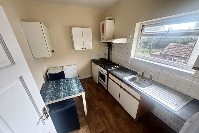 1 Bedroom Flat To Rent In Lockhurst Lane, CV6