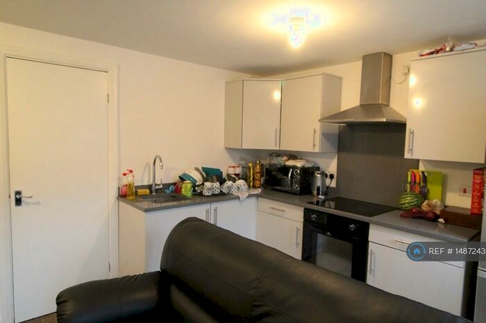 2 Bedroom Flat To Rent In The Pinxton, Derby, DE22