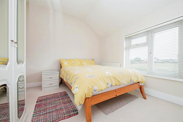 2 Bedroom End Of Terrace House For Sale In Clacton Road, Little Oakley, Harwich, CO12