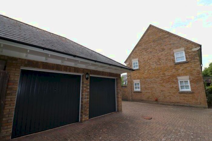 4 Bedroom Detached House To Rent In Petworth Close, Great Notley, Braintree, CM77