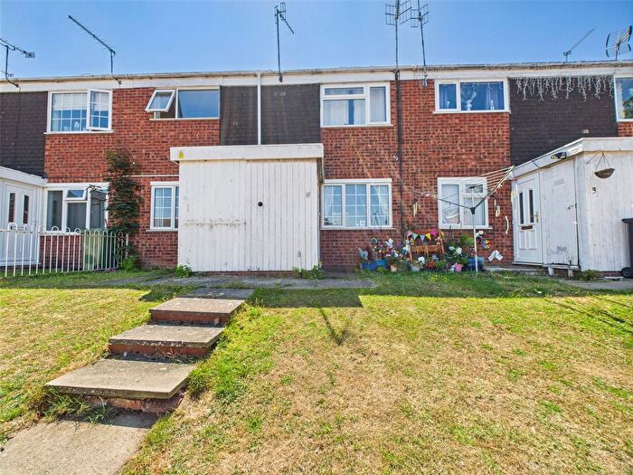 2 Bedroom Terraced House For Sale In Prestbury Close, Worcester, Worcestershire, WR4