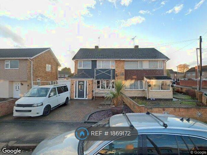 3 Bedroom Semi-Detached House To Rent In Lincoln Drive, Leicester, LE18