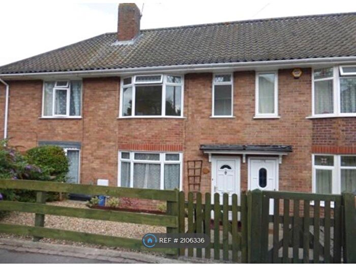 3 Bedroom Terraced House To Rent In Jex Road, Notfolk, NR5