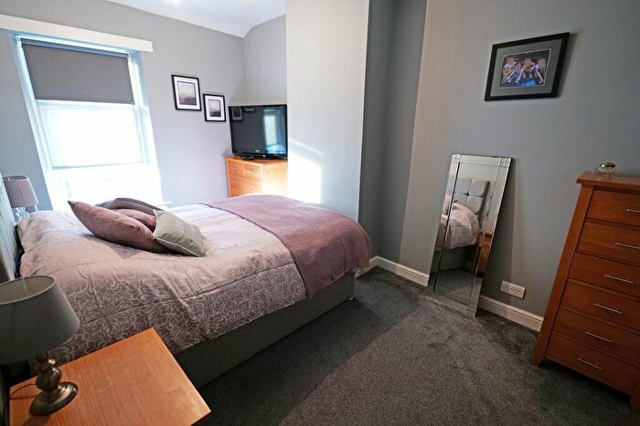 3 Bedroom Terraced House For Sale In Lincoln Road, Earby, BB18