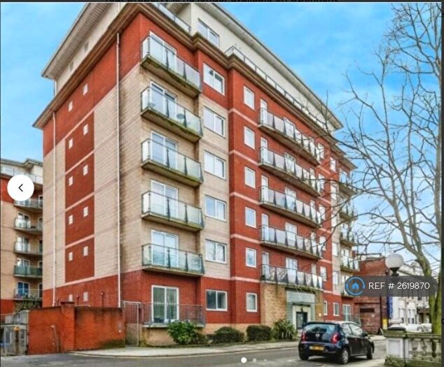 2 Bedroom Flat To Rent In Lord Street, Southport, PR9