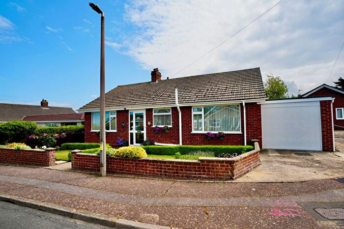 2 Bedroom Detached Bungalow For Sale In Clifton Way, Overstrand, NR27