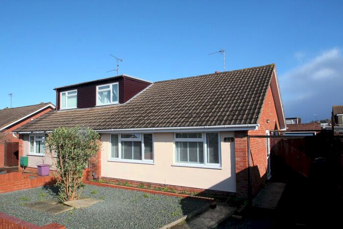 2 Bedroom Semi-Detached Bungalow To Rent In Warwick Avenue, Tuffley, Gloucester, GL4