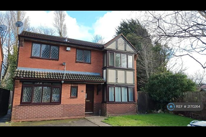 4 Bedroom Detached House To Rent In Wilkinson Croft, Birmingham, B8