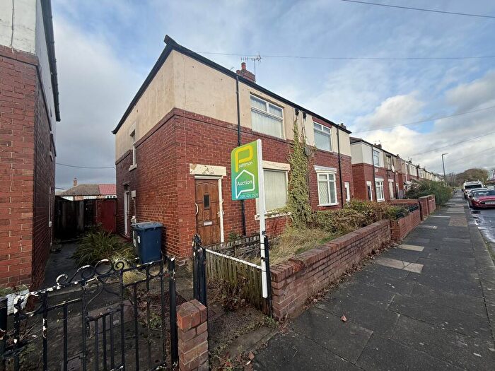 3 Bedroom Semi-Detached House For Sale In Elmfield Road, Hebburn, Tyne And Wear, NE31