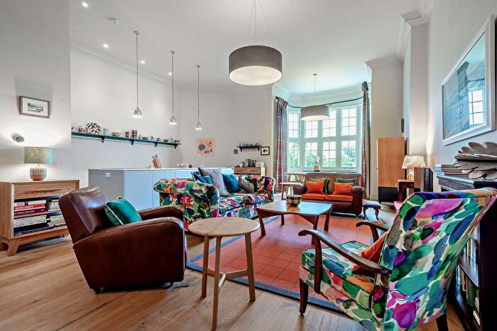 3 Bedroom Flat For Sale In Donaldson Drive, Edinburgh, Midlothian, EH12