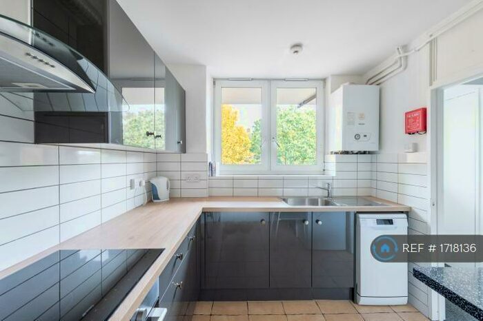 4 Bedroom Flat To Rent In Fownes Street, London, SW11