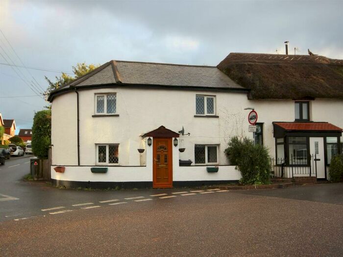 2 Bedroom Cottage To Rent In Station Road, Broadclyst, EX5