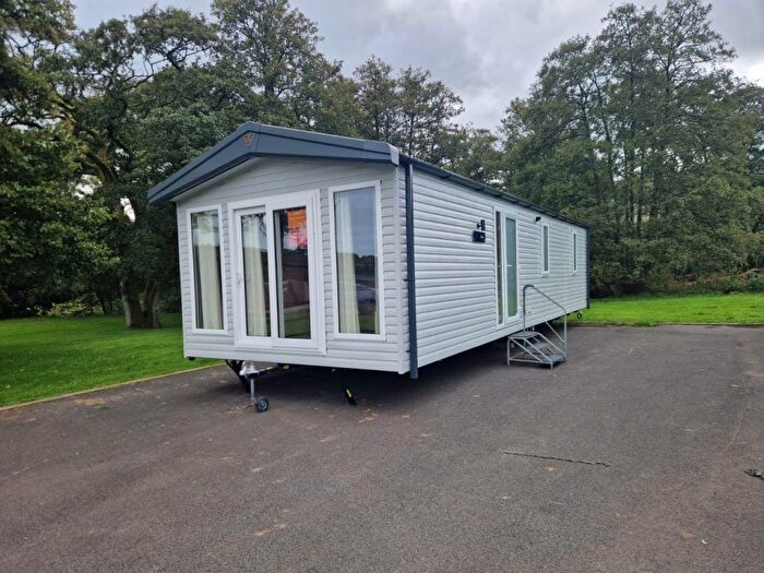 2 Bedroom Park Home For Sale In Fintry, Glasgow, G63