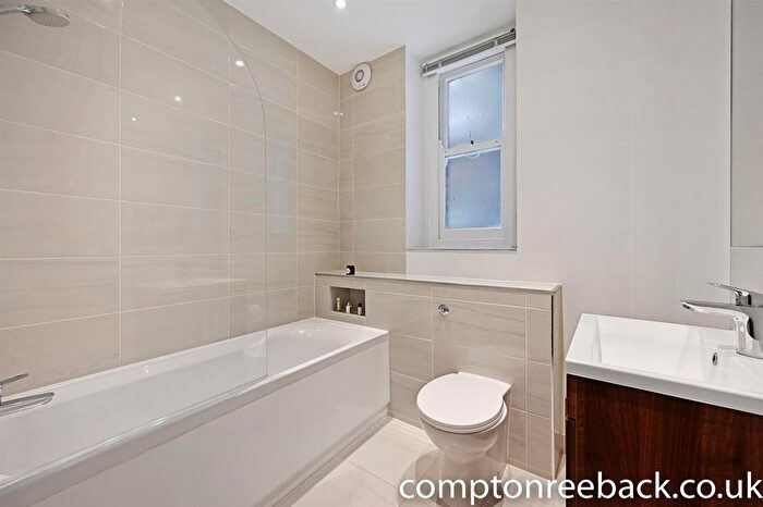 2 Bedroom Flat To Rent In Delaware Road, London, W9