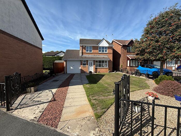 3 Bedroom Detached House For Sale In Idaho Gardens, Darlington, DL1