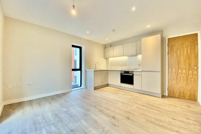 2 Bedroom Apartment To Rent In Green Quarter, Cross Green Lane, Leeds, LS9