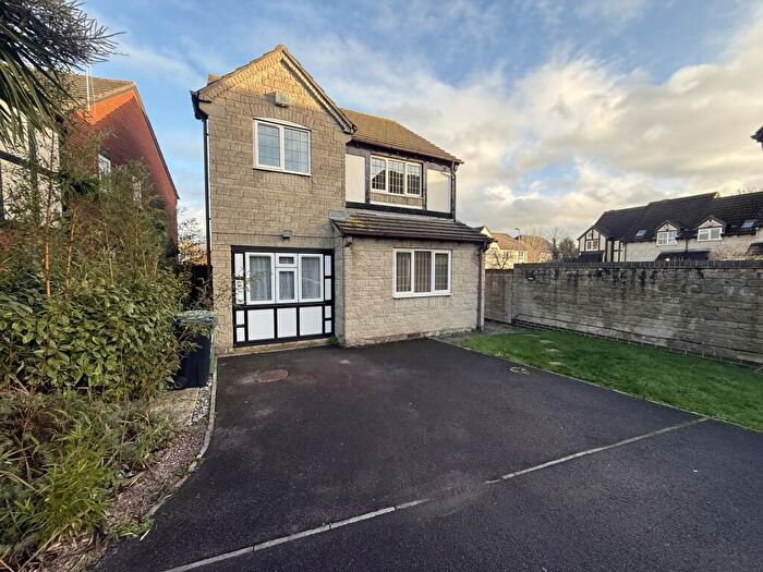 3 Bedroom House To Rent In Brackendene, Bradley Stoke, Bristol, BS32