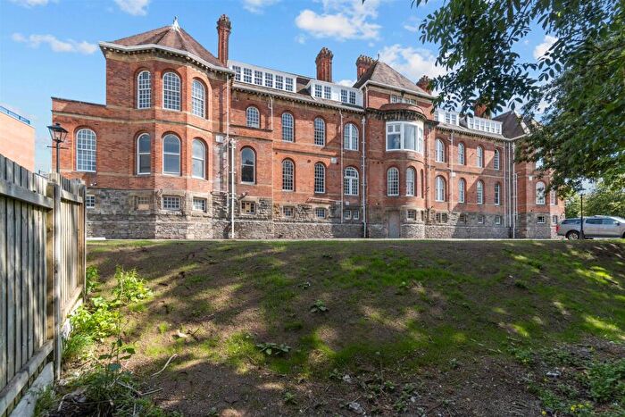 2 Bedroom Apartment To Rent In The Royal Eye Development, Plymouth, PL4