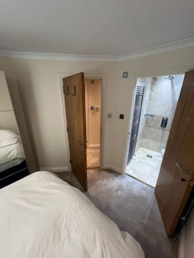 3 Bedroom Flat To Rent In Melcombe Street, Marylebone, NW1