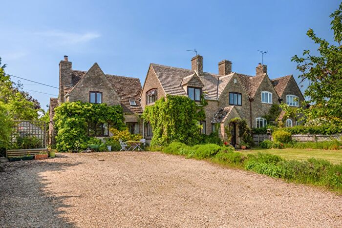 5 Bedroom Semi Detached House For Sale In Nr. Daglingworth, Cirencester, GL7