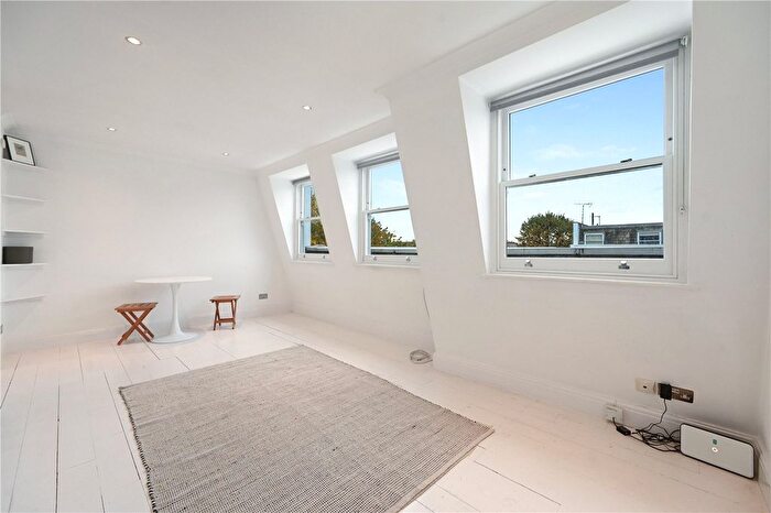 2 Bedroom Flat To Rent In Aldridge Road Villas, London, W11