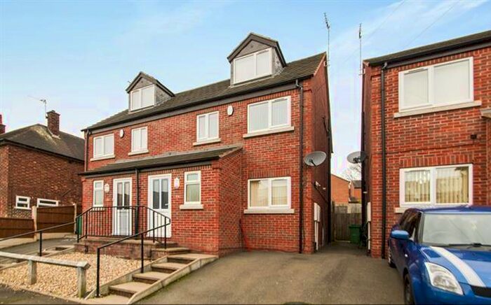 3 Bedroom Semi-Detached House To Rent In Olga Road, Nottingham, NG3