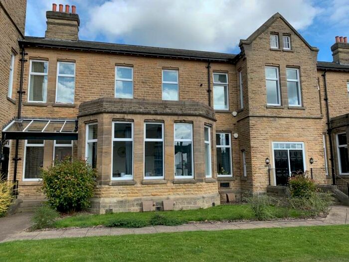 1 Bedroom Apartment To Rent In Clifford Drive, Menston, Ilkley, LS29