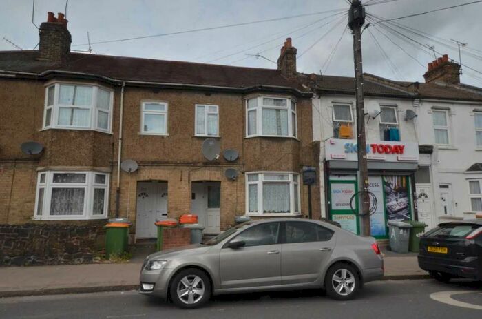 2 Bedroom Flat To Rent In Church Road, London, E12