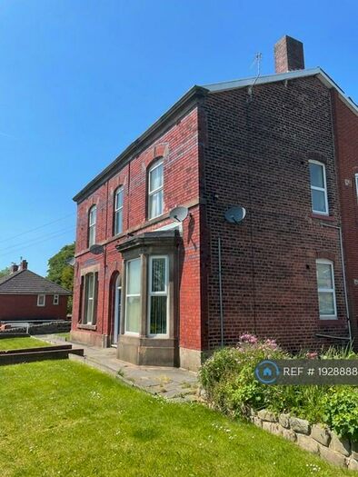 1 Bedroom Flat To Rent In Broad Oak Lane, Bury, BL9