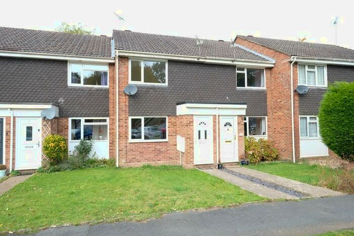 2 Bedroom Terraced House To Rent In Cambria Drive, SO45