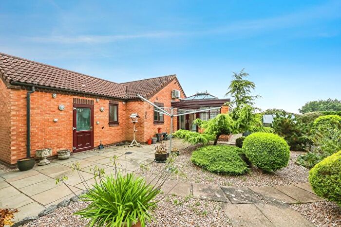 3 Bedroom Bungalow For Sale In Chatsworth Court, West Hallam, Ilkeston, Derbyshire, DE7
