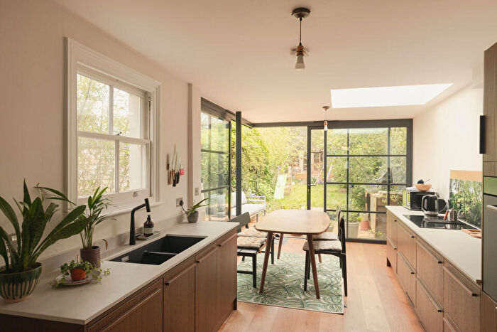 3 Bedroom Terraced House For Sale In Gellatly Road, Lewisham, London, SE14