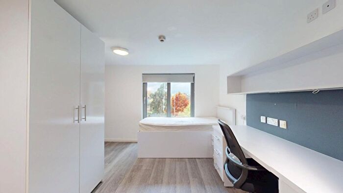 Studio To Rent In The Pavement, Popes Lane, London, W5